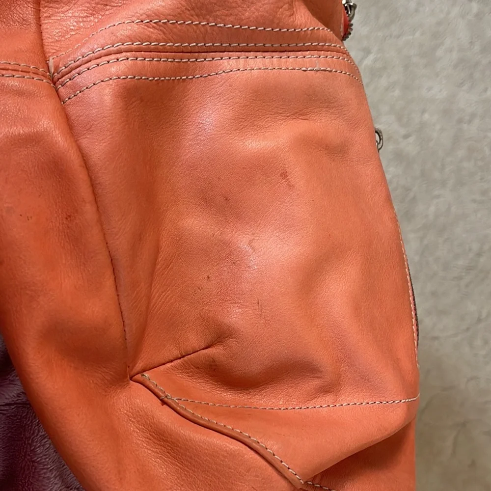 SOLD-NOT AVAILABLE Custom made in Italy! Coral leather hobo Valentina bag - Picture 9 of 13